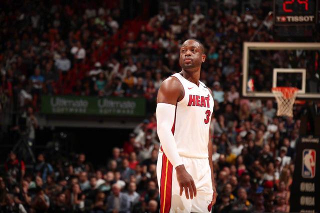 吉伦沃特完成注册 新赛季继续代表山东队出战