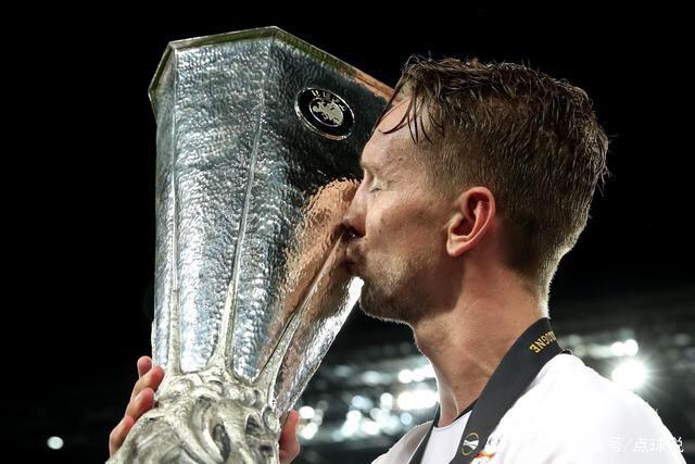 张宁15分山西送辽宁赛季首败 弗格空砍30分